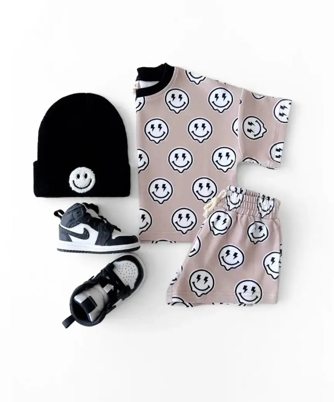 Beige Smiley & Lightning Bolt Kids  Set/Boys two piece sets