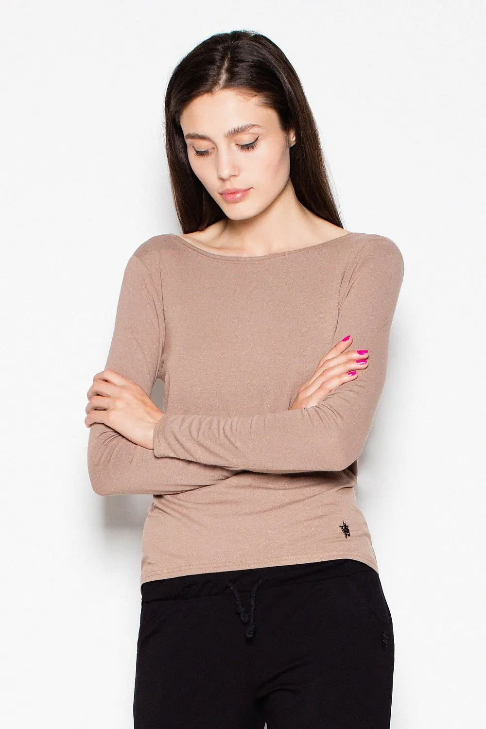 Chic Backless Blouse with Suede Bow Accent