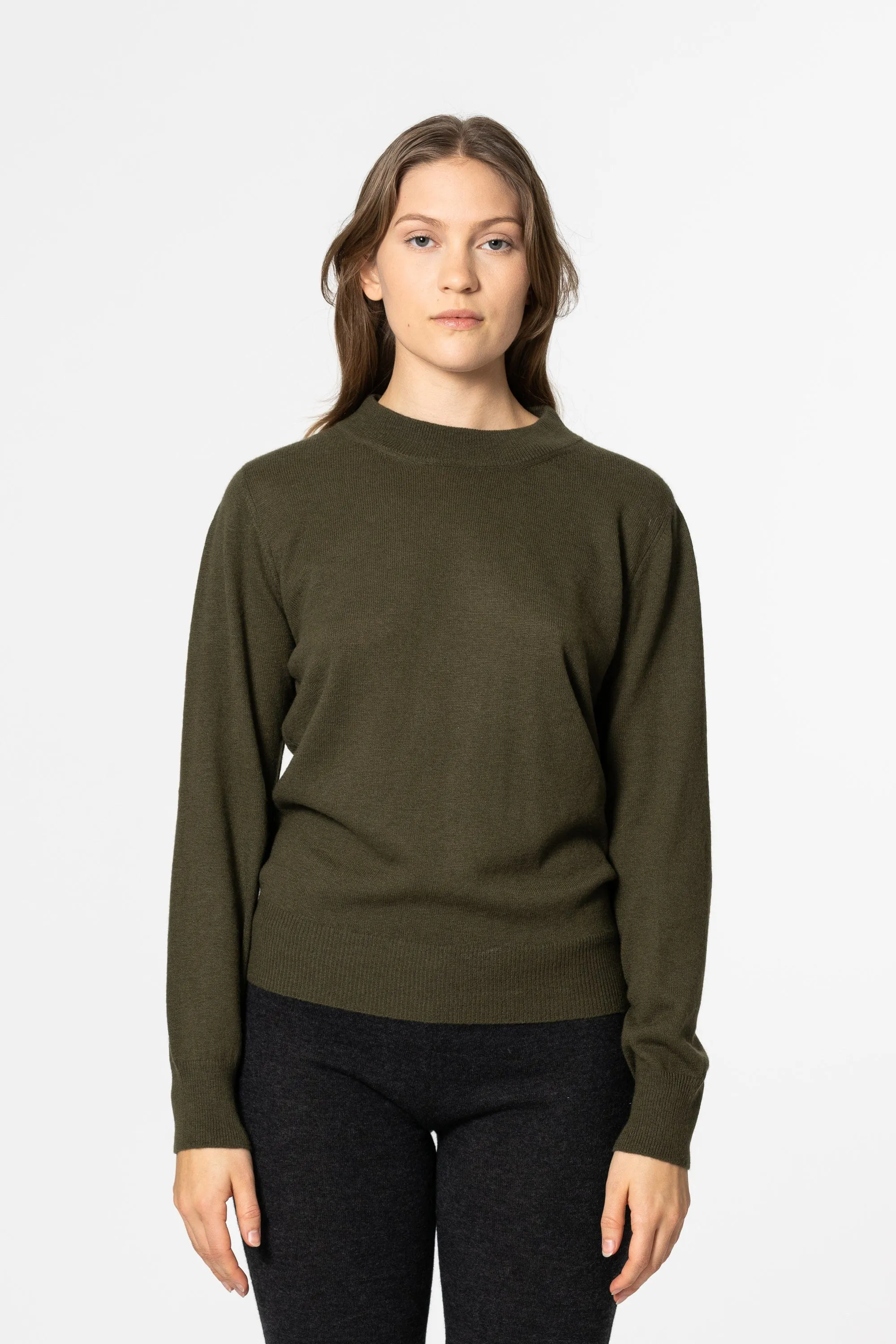 Dinadi Merino O-Neck Sweater - Olive Green