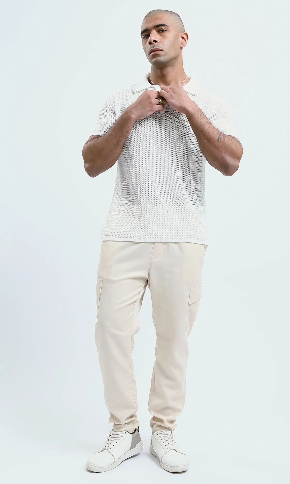 O182756 - Buttoned Neck White Knitted Polo Shirt