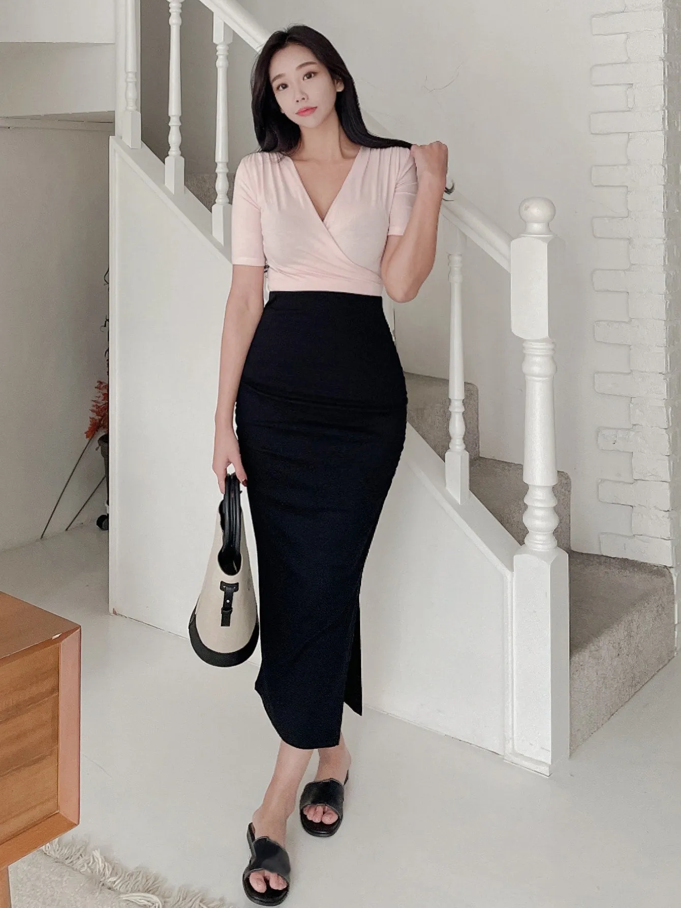 SHEIN DAZY Solid Ruched Split Side Skirt